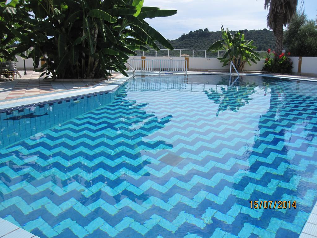 Yanna Studios & Apartments Tsilivi  Luaran gambar