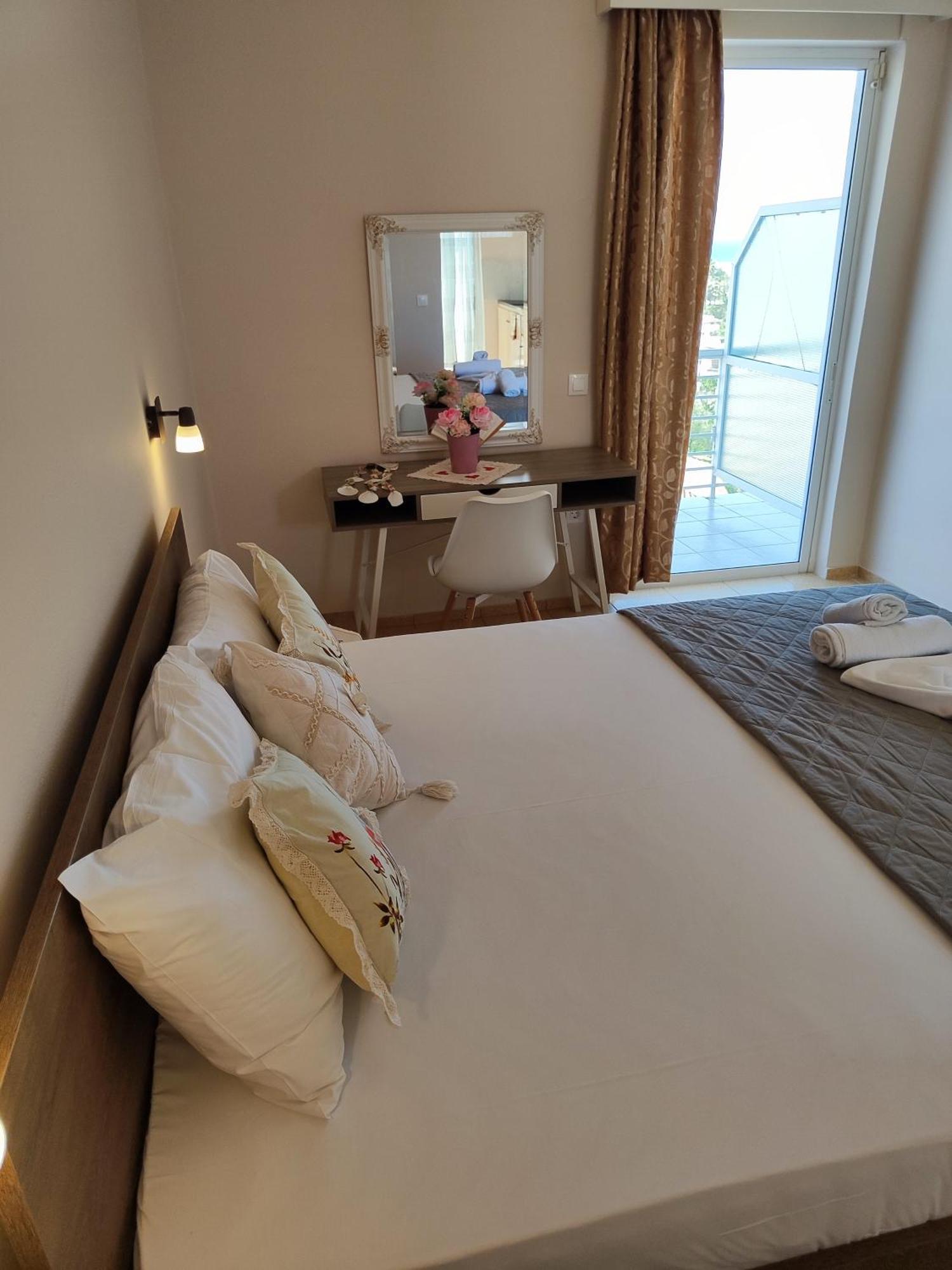 Yanna Studios & Apartments Tsilivi  Luaran gambar