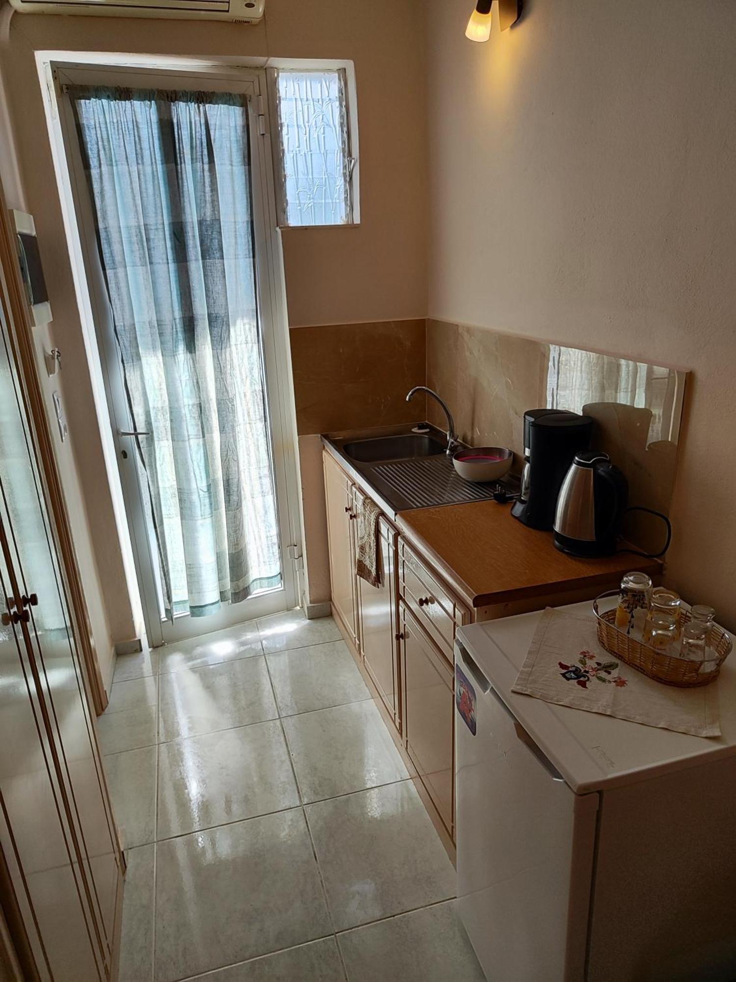 Yanna Studios & Apartments Tsilivi  Luaran gambar